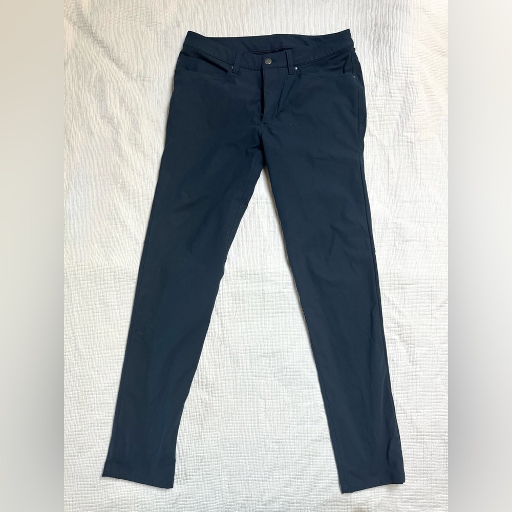 Lululemon Men’s Tech Pants Size 32